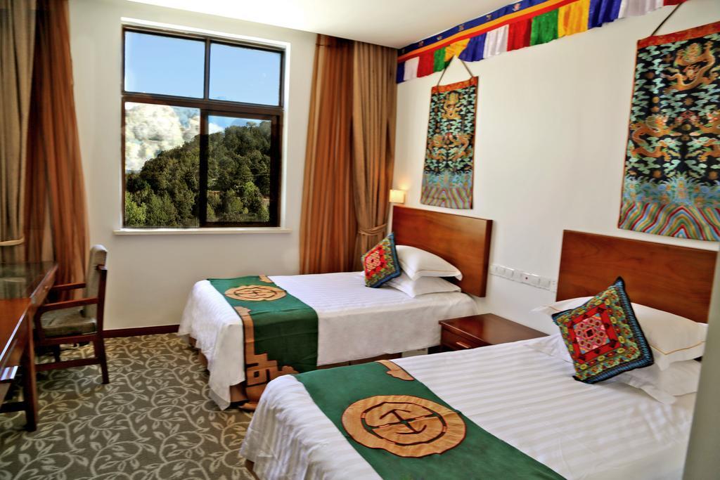 High Mountain Resort-Deqin Deqen Quarto foto